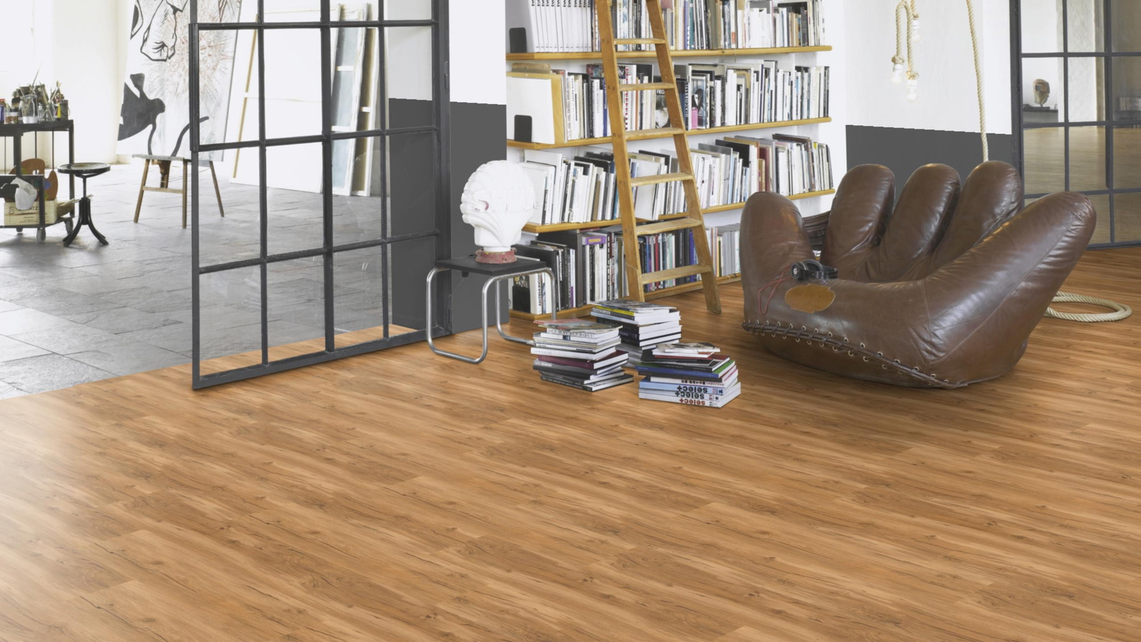 Milieubild Modernes Wohnzimmer mit Atelier - Parador 1730796