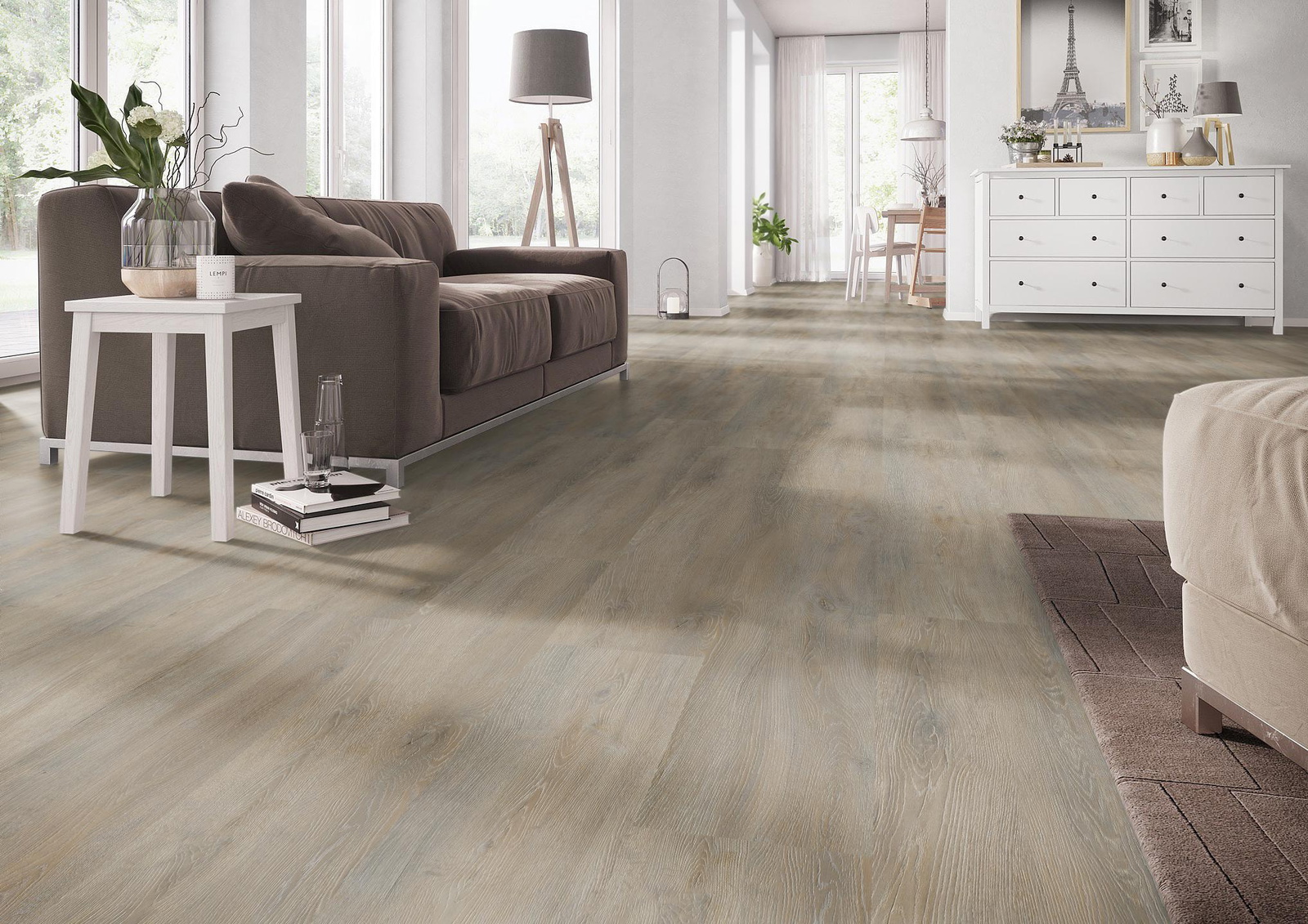 Milieubild Wohnzimmer mit Couch - nexflor Rigid Klick-Vinyl Helios Click Collection Alexandria Oak Milieubild Wohnzimmer mit Couch - nexflor NXF-20030-006