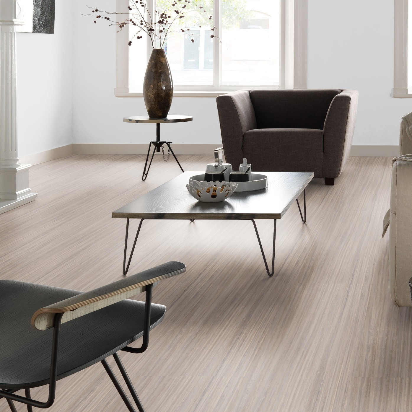 Milieubild Altbau-Wohnzimmer mit Kamin - Forbo Flooring Marmoleum Click Trace Of Nature Milieubild Altbau-Wohnzimmer mit Kamin - Forbo Flooring 176505