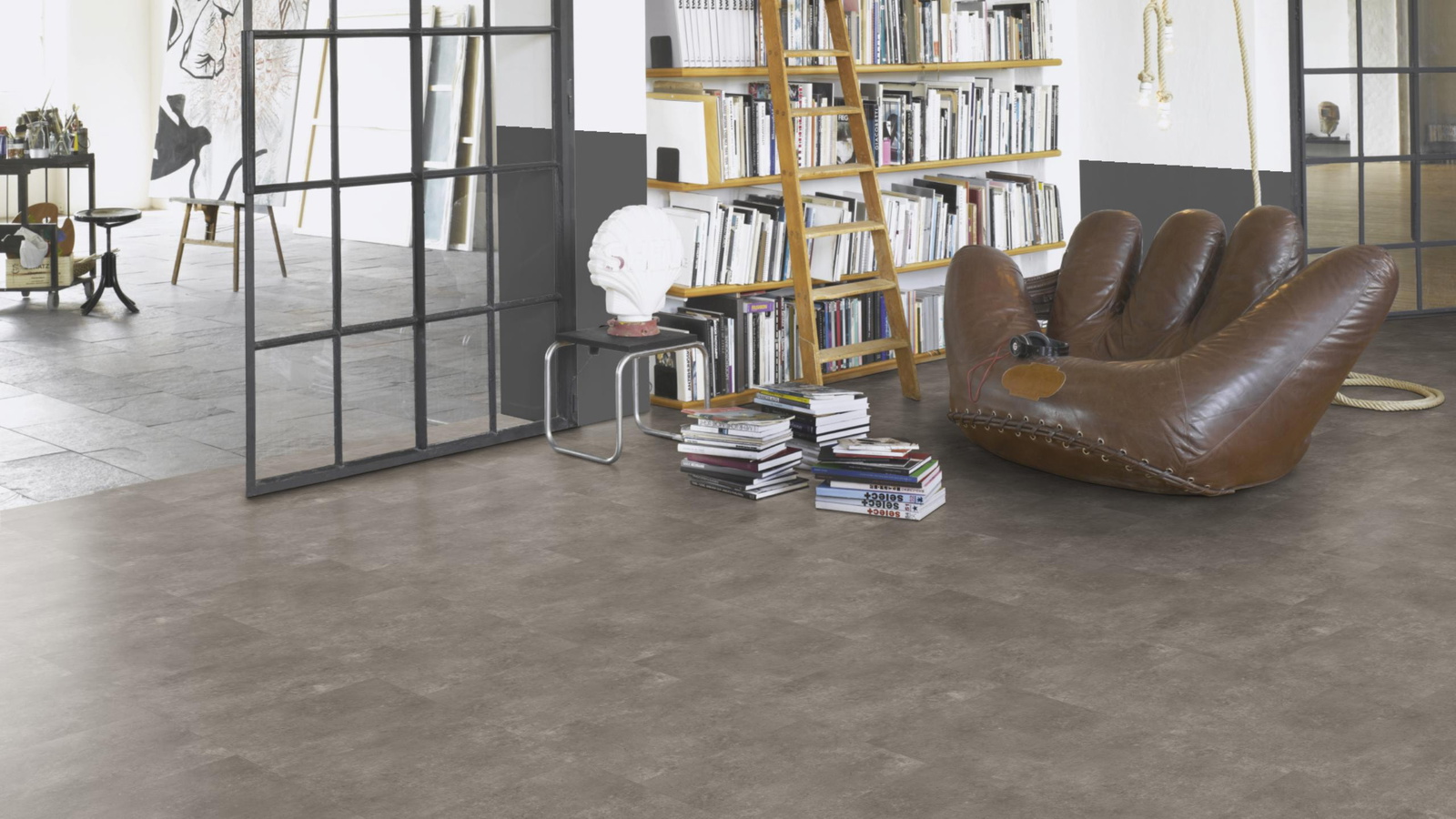 Milieubild Modernes Wohnzimmer mit Atelier - Parador 1750860