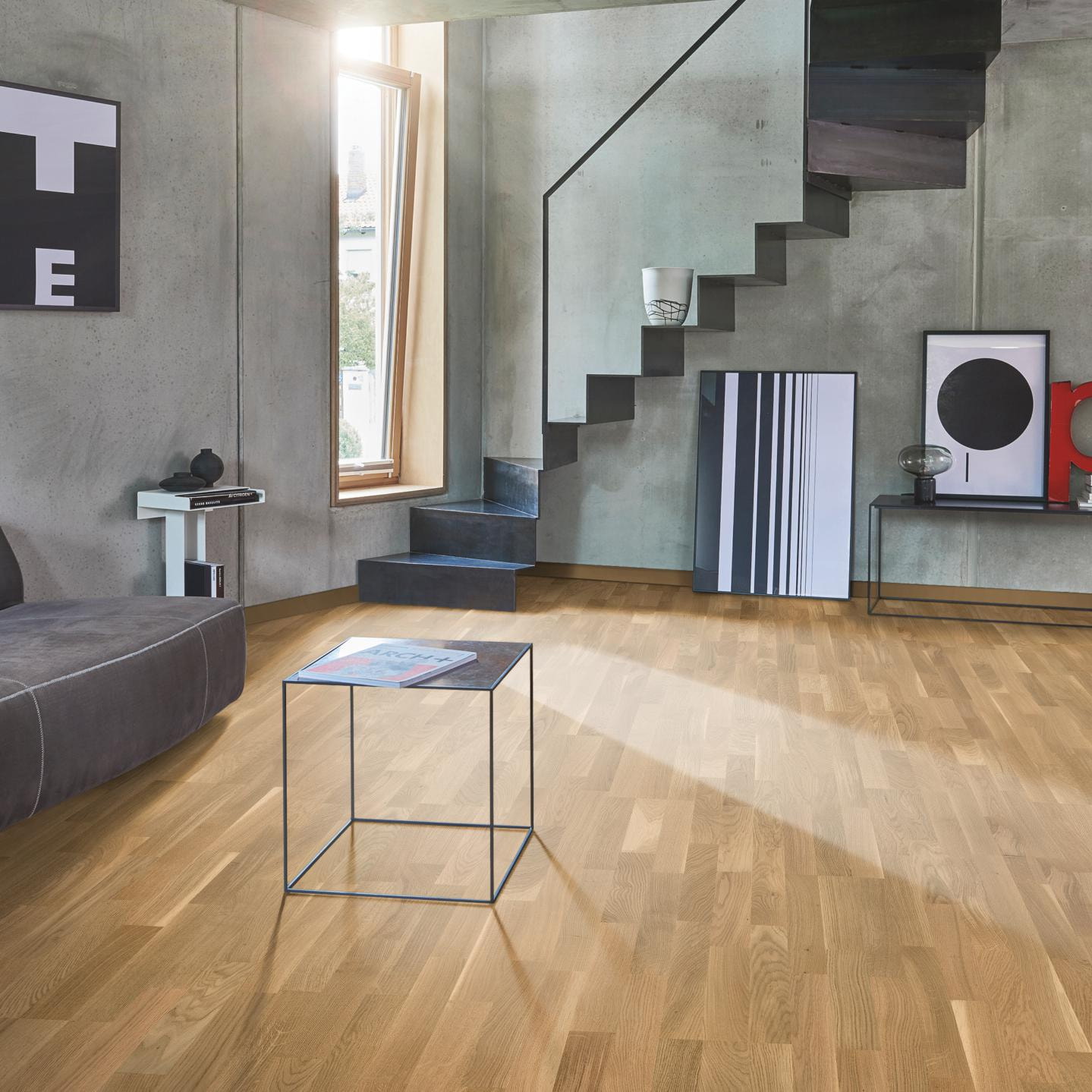 Milieubild Wohnzimmer im modernen Loft-Stil - Parador Parkett Basic 11-5 Eiche Milieubild Wohnzimmer im modernen Loft-Stil - Parador 1569685