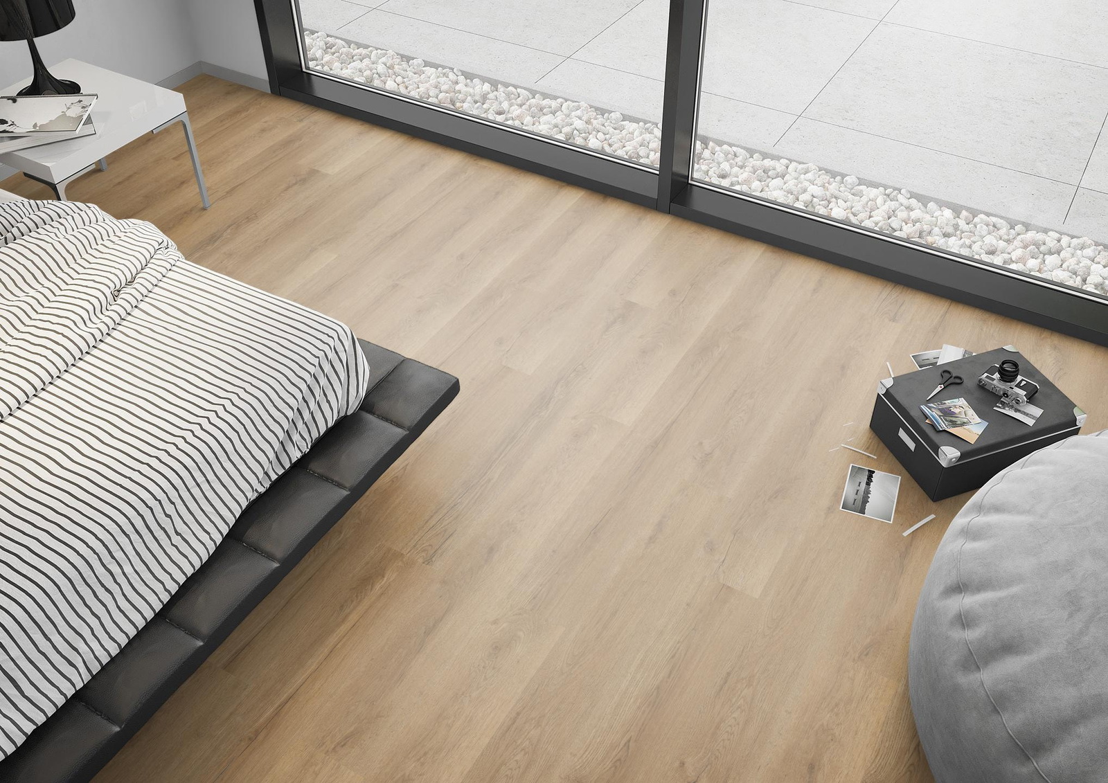 Milieubild Schlafzimmer mit Sitzkissen - nexflor Klebe-Vinyl Artemis Collection Messene Oak Milieubild Schlafzimmer mit Sitzkissen - nexflor NXF-70055-002