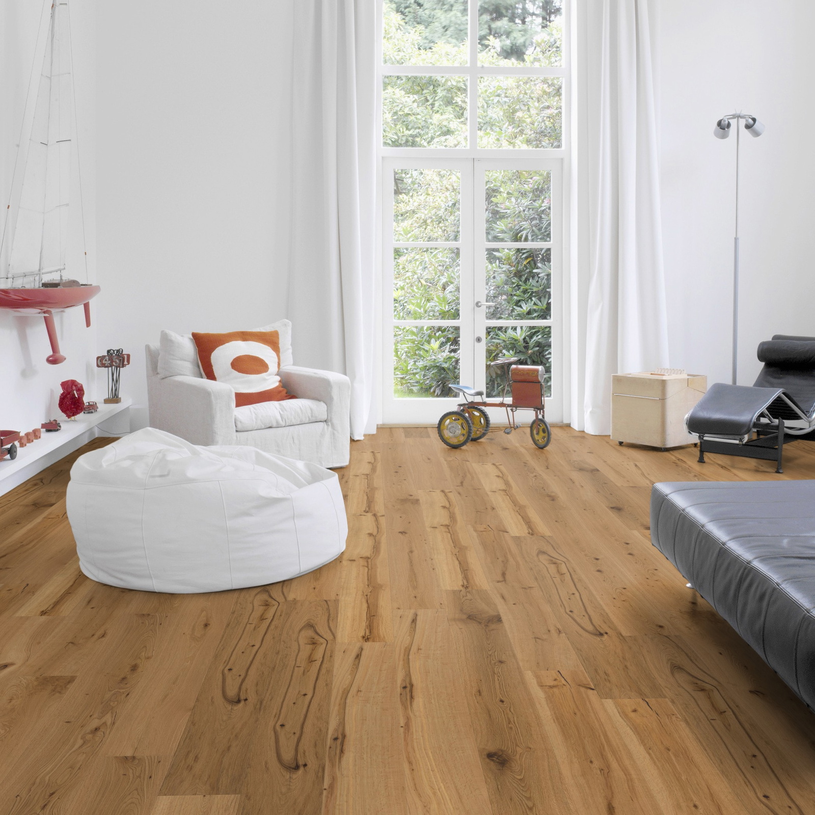 Milieubild Altbau-Wohnzimmer mit Kamin - Wicanders Parkett Essential Hamburg Milieubild Altbau-Wohnzimmer mit Kamin - Wicanders 82000873
