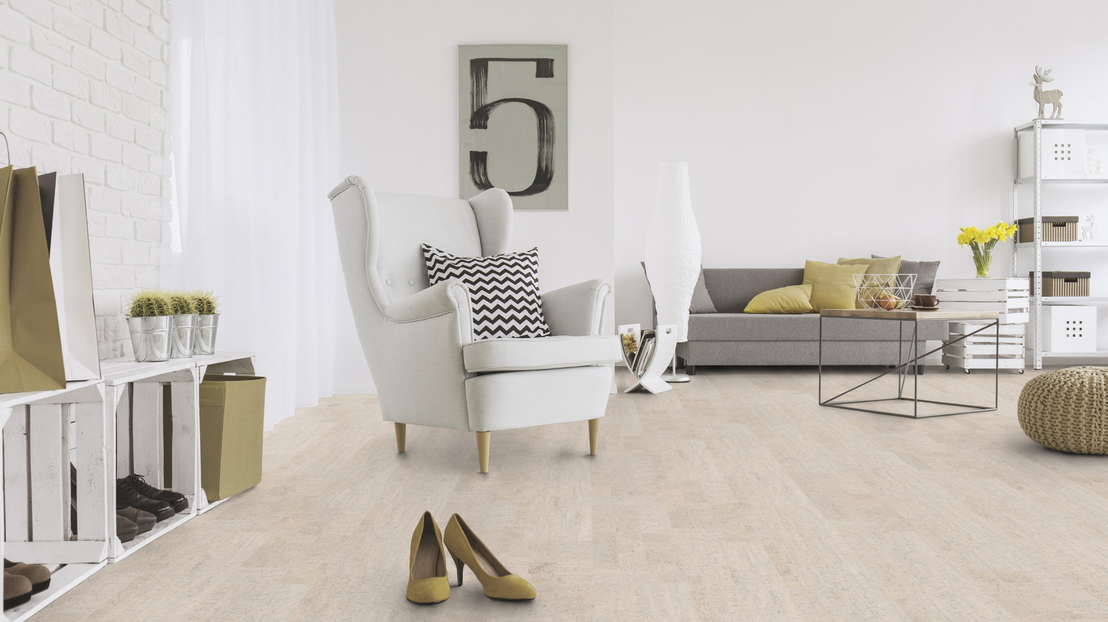 Milieubild Wohnzimmer mit Sessel und Sofa - Wicanders HDF Klick-Korkboden cork Essence Fashionable Glacier Milieubild Wohnzimmer mit Sessel und Sofa - Wicanders 80001244