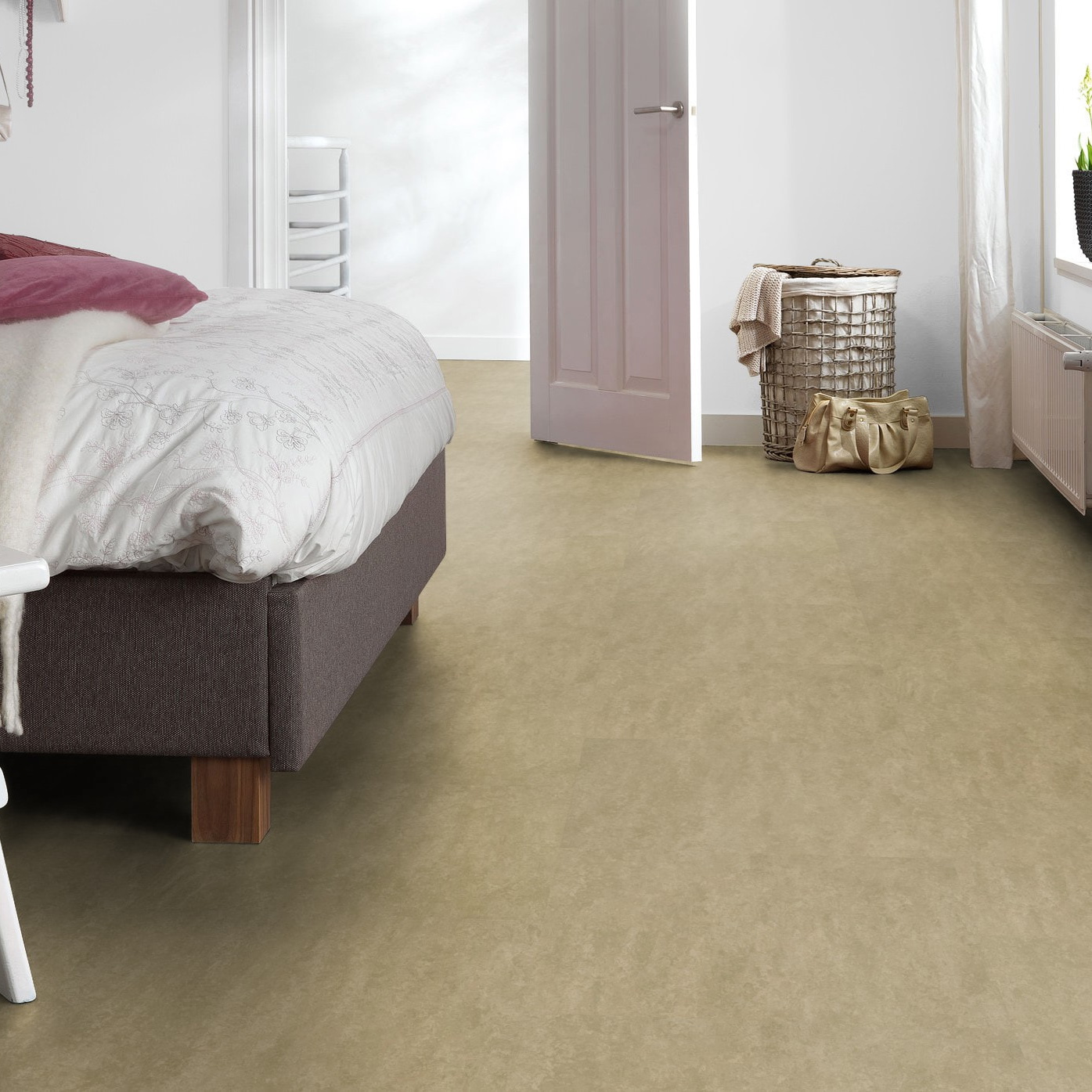 Milieubild Schlafzimmer mit Hocker - Forbo Flooring 255344