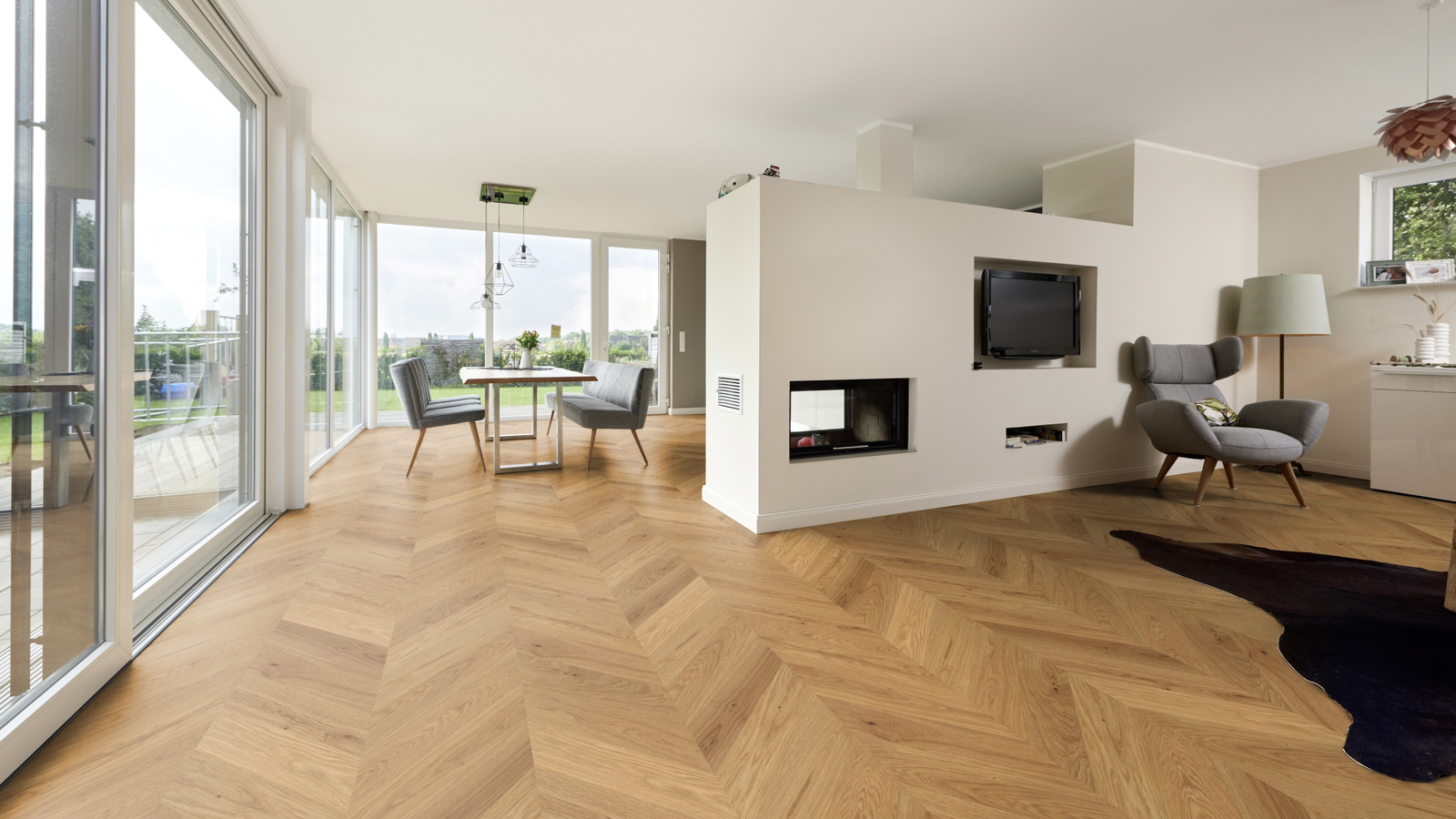 Milieubild Wohnzimmer mit Essbereich und Kamin - ter Hürne 1101312673
