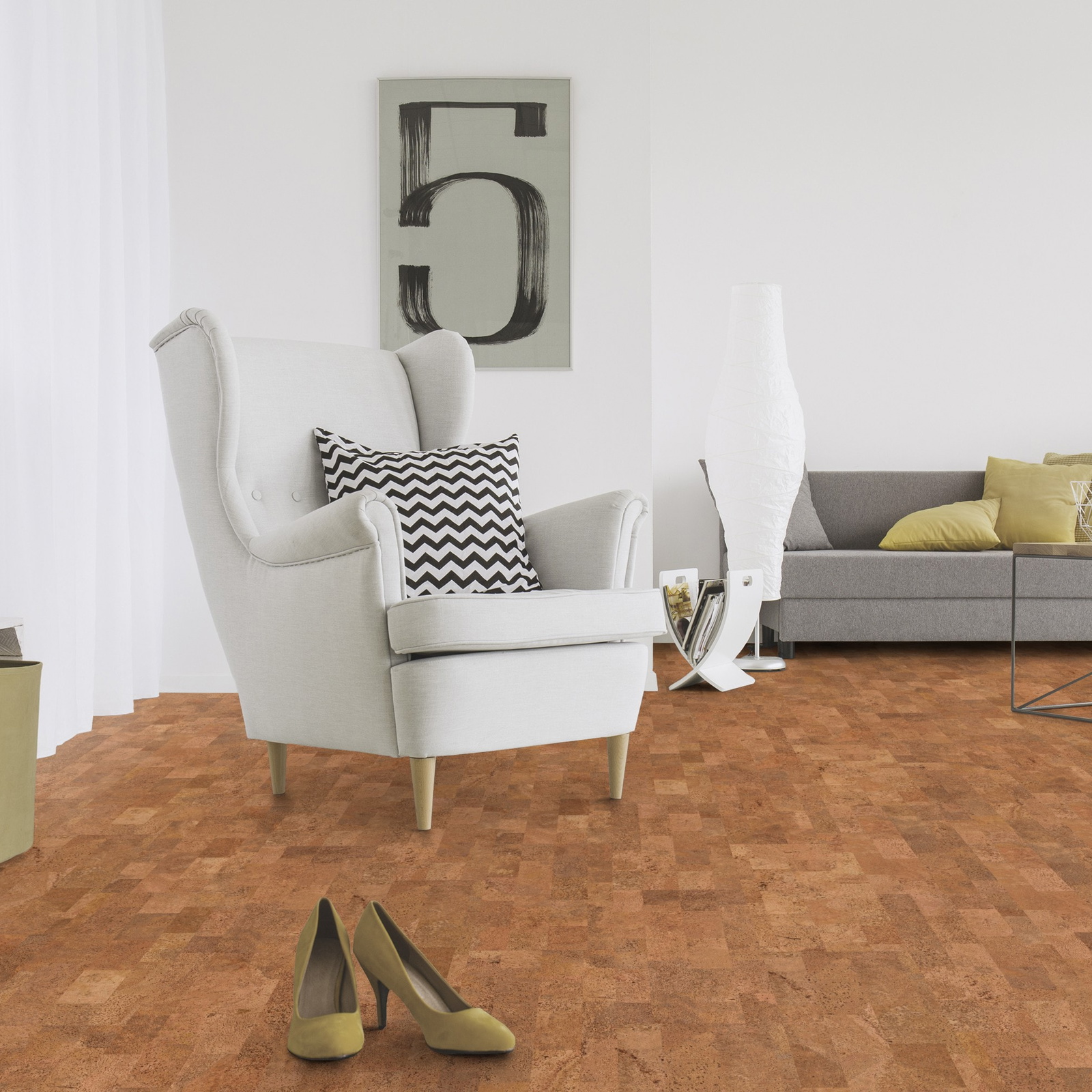Milieubild Wohnzimmer mit Sessel und Sofa - Wicanders HDF Klick-Korkboden cork Go Desire Milieubild Wohnzimmer mit Sessel und Sofa - Wicanders 80001633