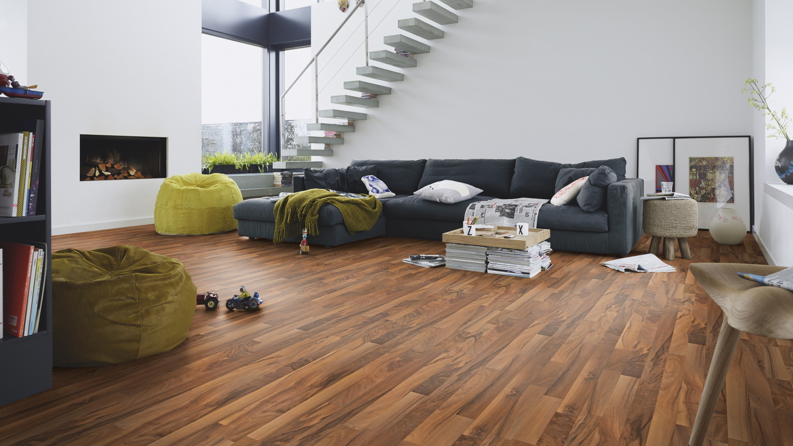 Milieubild Modernes Wohnzimmer mit Kamin - MEISTER 600012-1288198-00211