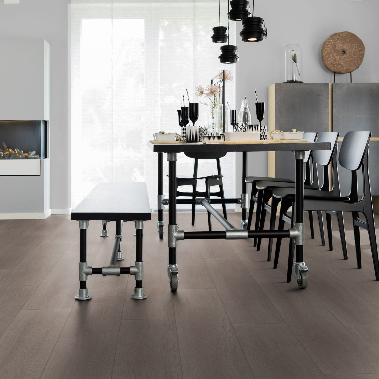Milieubild Esszimmer mit Kamin - wineo MLP308R